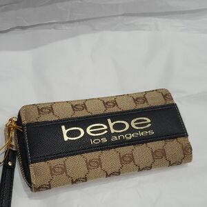 Bebe Los Angeles Serena lux inspired zip around logo‎ canvas wallet wristlet new